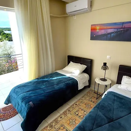 Villa Dea Del Mare Complex In Front Of The Sea. *